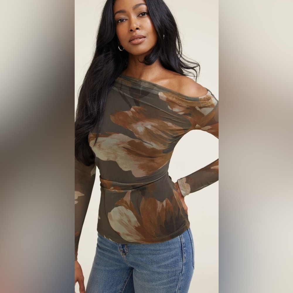 Dynamite Floral Mesh Top in Brown and Cream